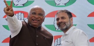 कौन संभालेगा केरल की कमान? मुख्यमंत्री नाम पर कांग्रेस में चर्चा पूरी; कल एलान की उम्मीद मल्लिकार्जुन खरगे और राहुल गांधी.