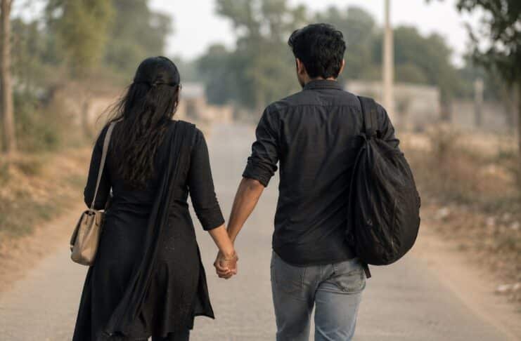 दोस्त की पत्नी संग युवक हुआ फरार