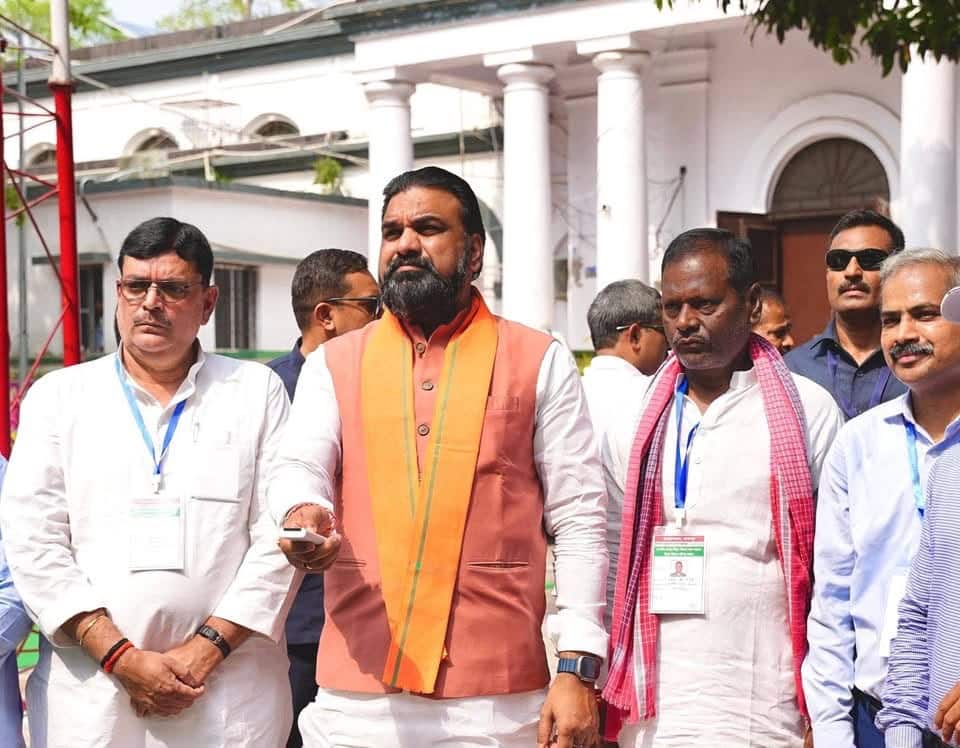 भागलपुर में मुख्यमंत्री का बड़ा निर्देश, श्रावणी मेला शुरू होने से पहले दुरुस्त हों सभी व्यवस्थाएं Samrat Chaudhary 9