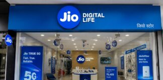 Jio का नया फीचर—गलती से हुआ रिचार्ज, मिनटों में करें रिफंड रिक्वेस्ट; जानें तरीका jio store