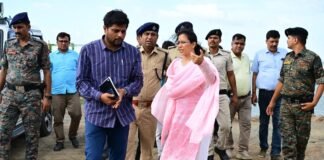 भागलपुर डीएम अलंकृता पांडे का बड़ा एक्शन: गंगा घाटों का लिया जायजा, अतिक्रमण हटाने के सख्त निर्देश Bhagalpur DM Alankrita Pandey Inspects Shravani Mela Ghats