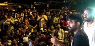 CJP Protest: अभिजीत दीपके का एलान- धर्मेंद्र प्रधान के इस्तीफे तक जारी रहेगा CJP का आंदोलन जंतर-मंतर पर CJP का प्रदर्शन