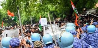 दिल्ली : छात्रों पर लाठीचार्ज से भड़के राहुल गांधी, पीएम मोदी को बताया युवा-विरोधी राहुल गांधी प्रेस कॉन्फ्रेंस.