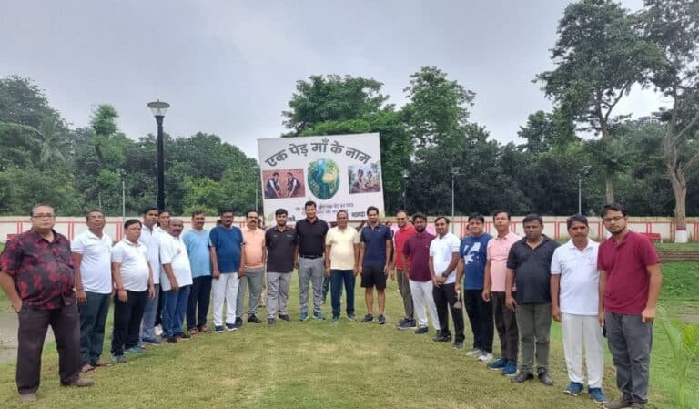 मालदा में ‘एक पेड़ मां के नाम’ अभियान, 200 पौधे लगाए गए