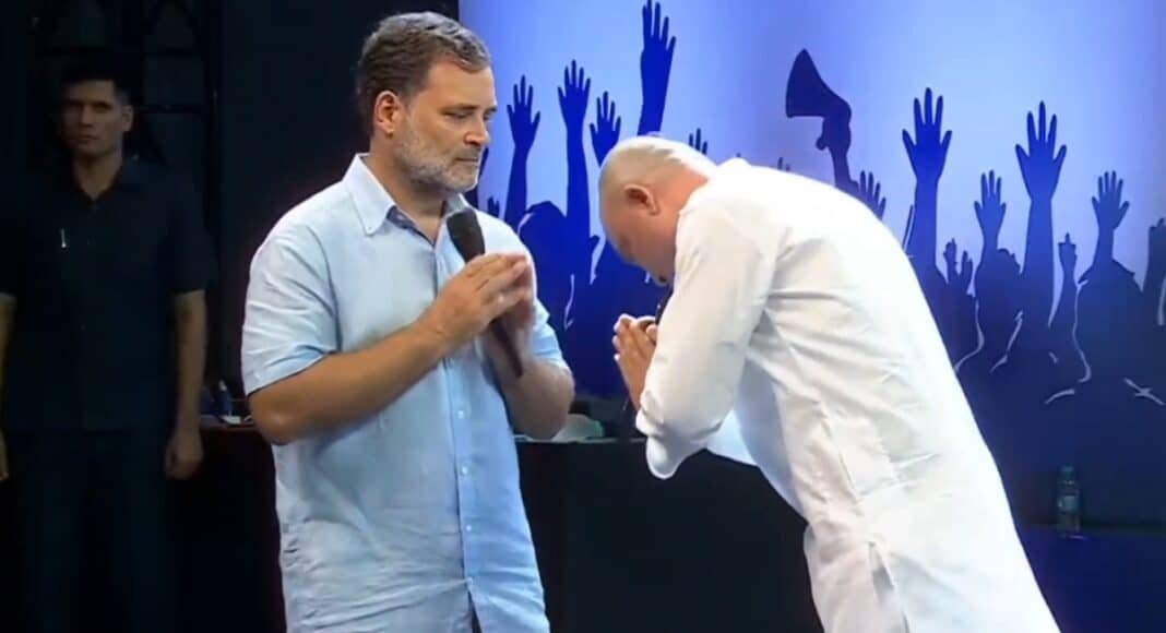 Rahul Gandhi meeting NEET student father at Chhatron Ki Goonj event