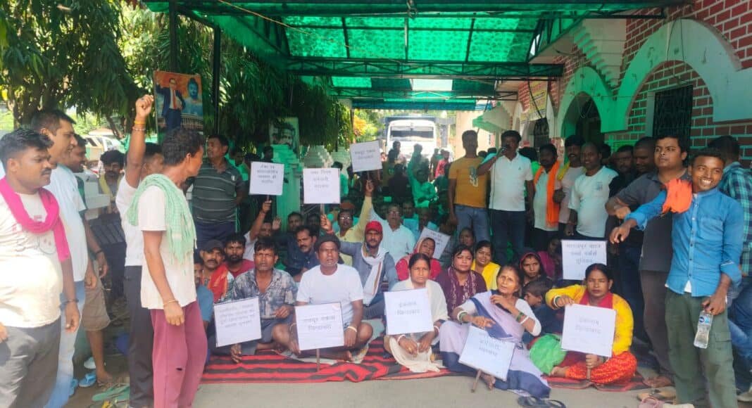 नगर निगम कर्मचारियों की हड़ताल.