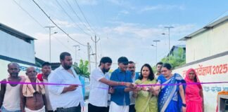यूनिवर्सिटी रोड से भूतनाथ मंदिर तक बनी नई पीसीसी सड़क, आवागमन होगा आसान यूनिवर्सिटी रोड से भूतनाथ मंदिर तक बनी पीसीसी सड़क का उद्घाटन