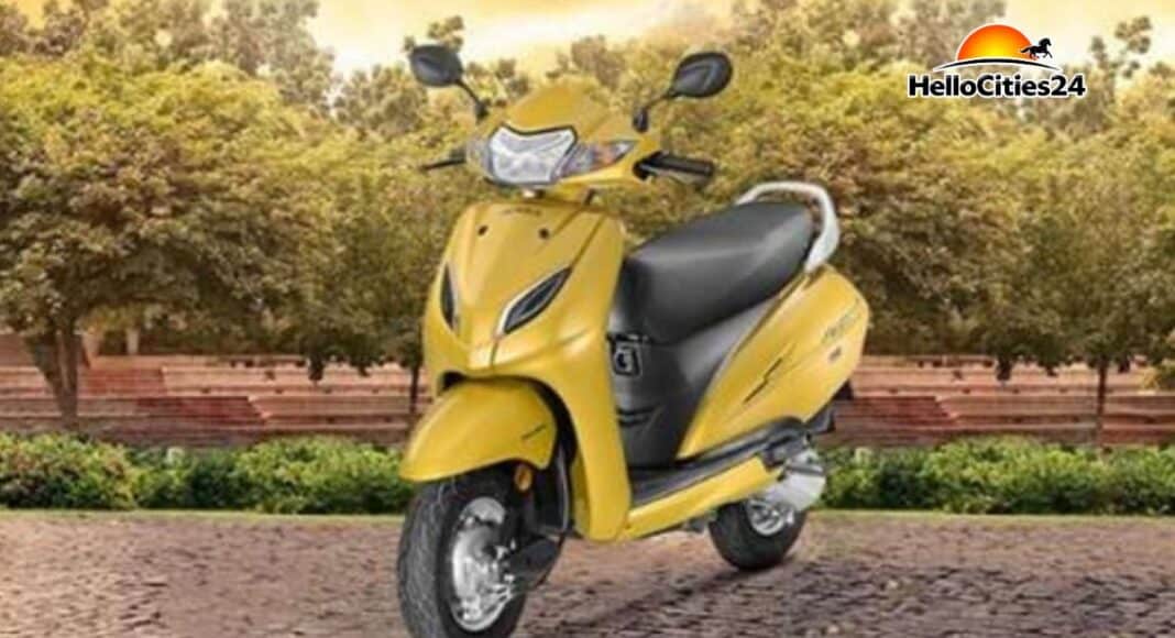 सेल में बाइक और इलेक्ट्रिक स्कूटर